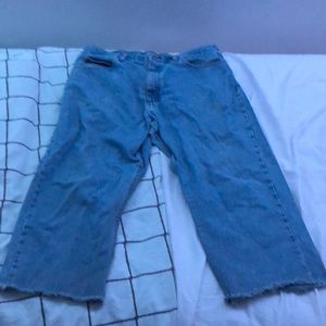 Wrangler mens size “36x27” light wash jeans